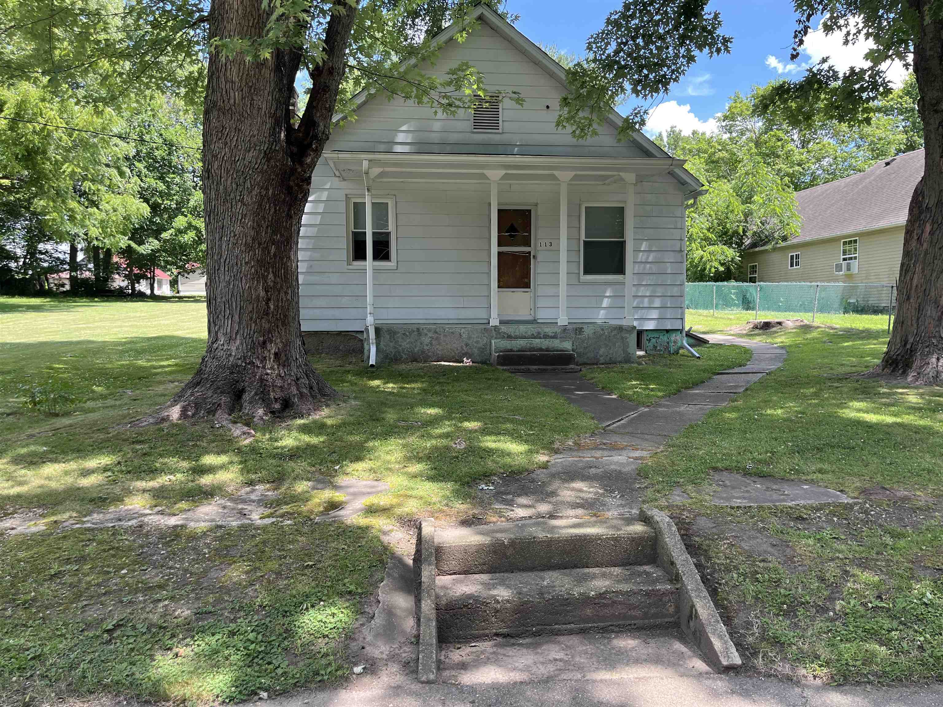 113 3rd Street Mark, IL 61326 - Photo 1 of 9 a view of a house with yard
