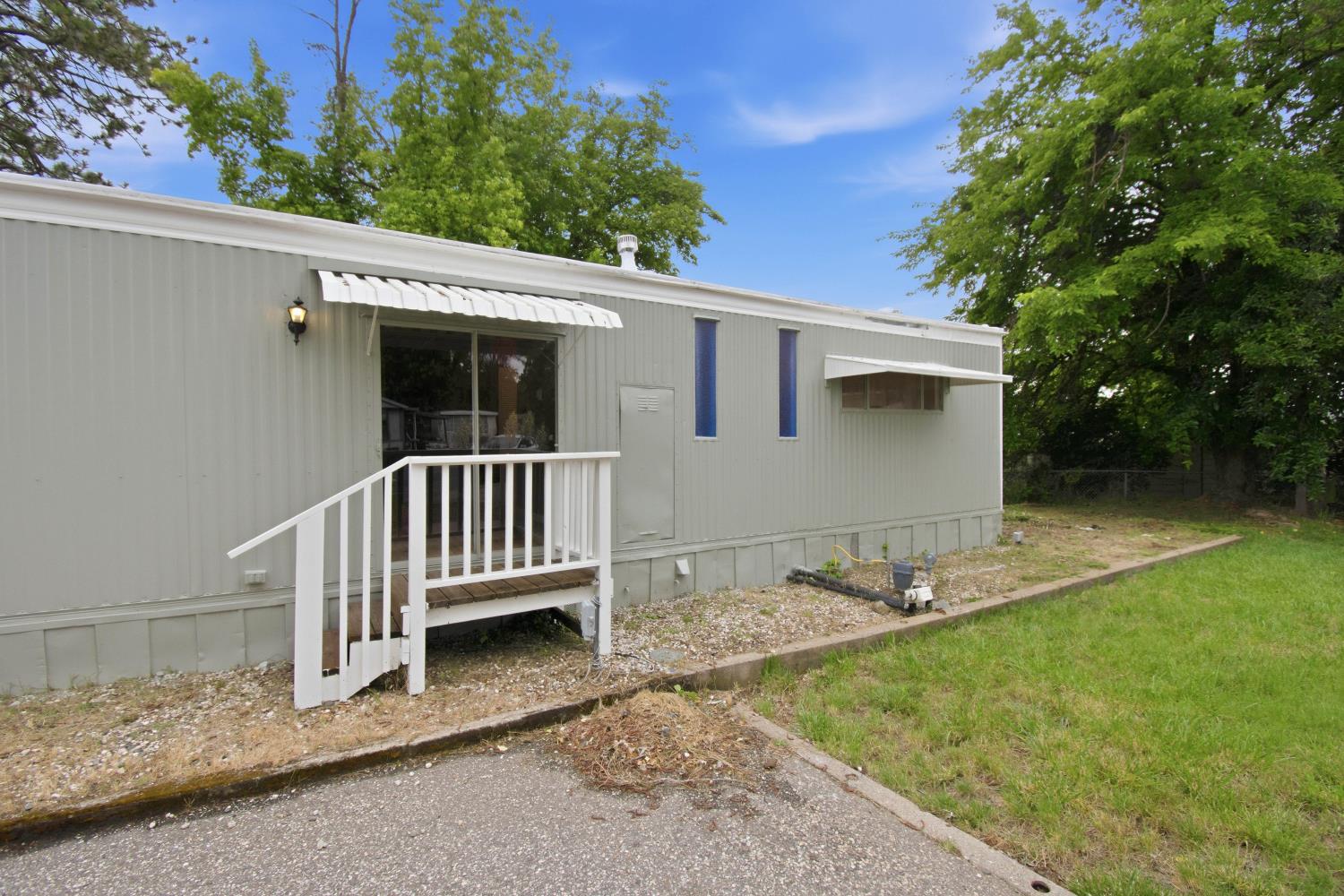 124 Lark Street Penn Valley, CA 95946 - Photo 45 of 68