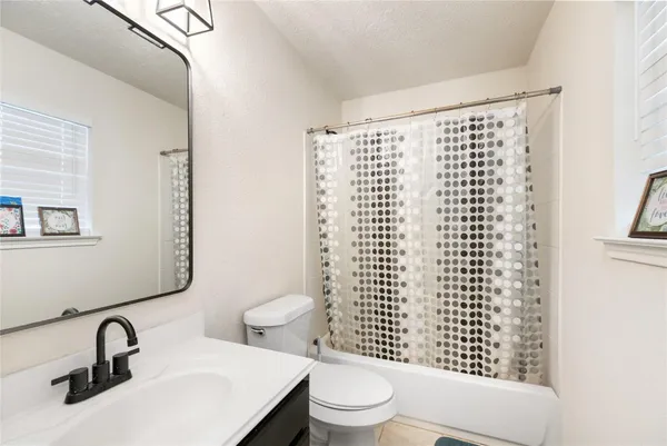 $219,900 | 19442 Bold River Road, Tomball, TX 77375