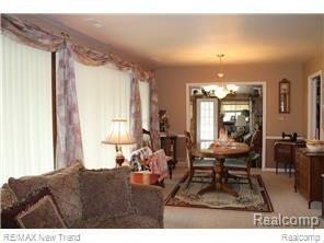 2962 Hiller Road West Bloomfield, MI 48324 - Photo 15 of 48 Living Room & Dining Room