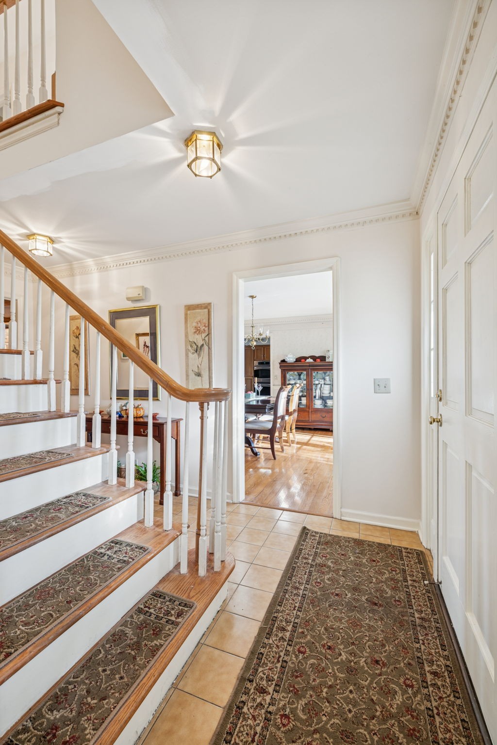 129 West Ridge Drive Hendersonville, TN 37075 - Photo 7 of 44 a view of living room with wooden floor