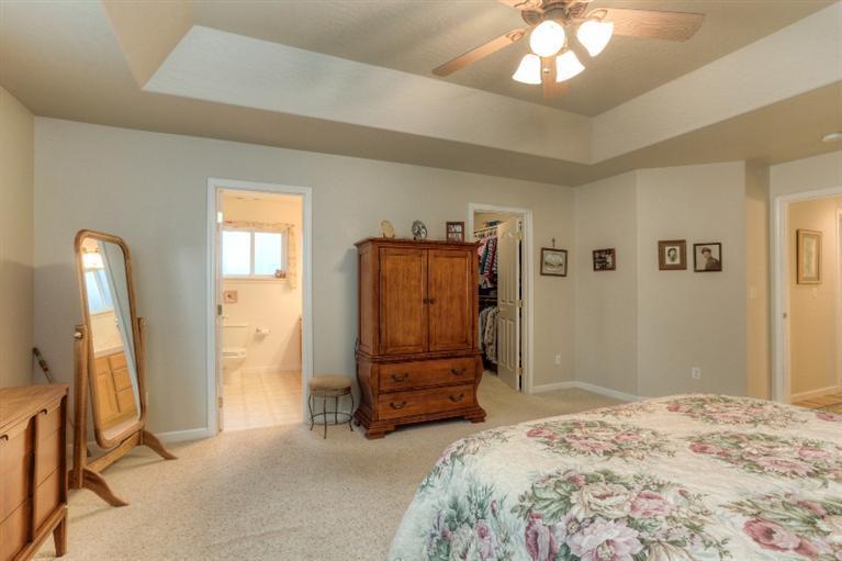 1908 Walnut Grove Lane Central Point, OR 97502 - Photo 19 of 26 Additional Photo