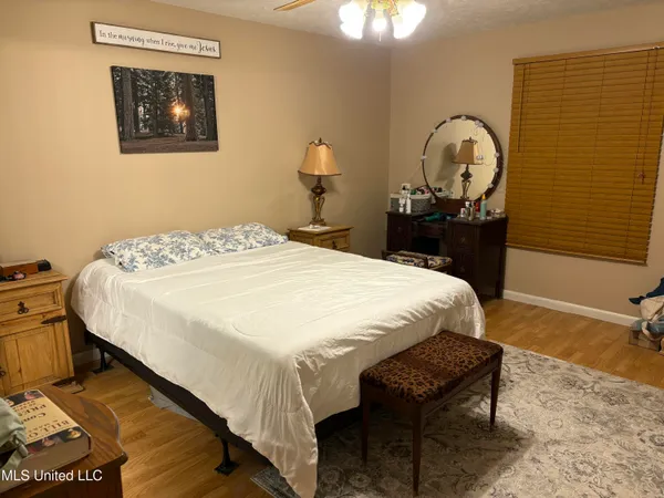 $242,000 | 34450 Highway 427, Philadelphia, MS 39350