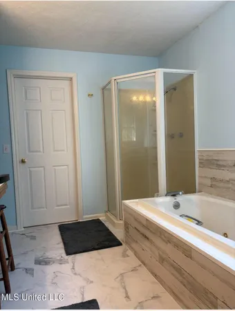 $242,000 | 34450 Highway 427, Philadelphia, MS 39350