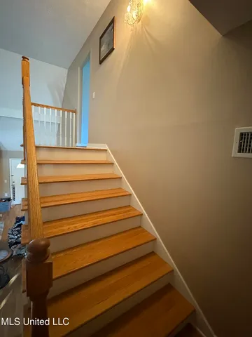 $259,000 | 34450 Highway 427, Philadelphia, MS 39350