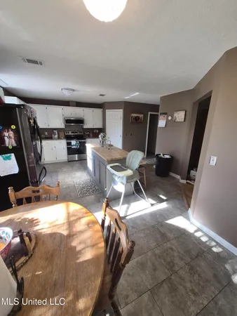 $242,000 | 34450 Highway 427, Philadelphia, MS 39350