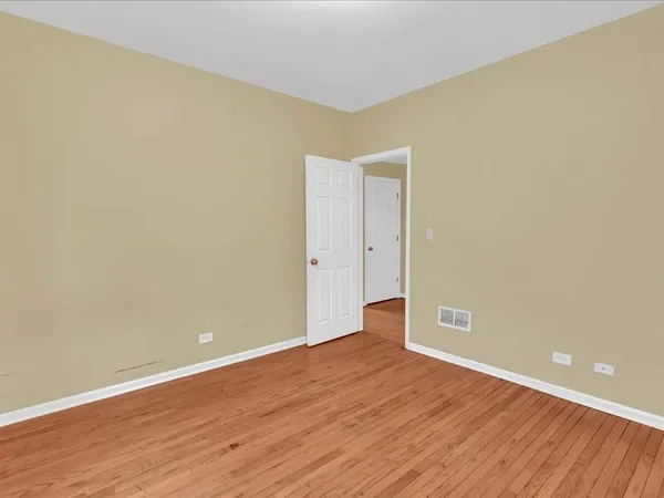 $560,000 | 3518 West Lexington Street, Chicago, IL 60624