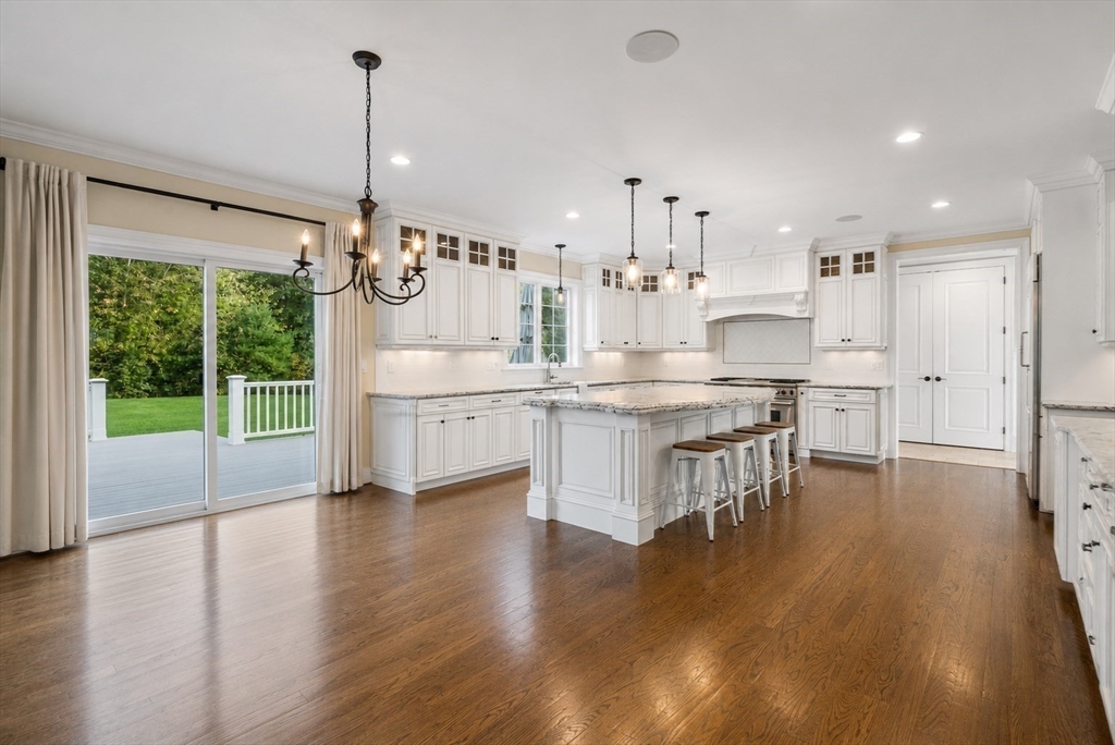 175 Schoolmasters Lane Dedham, MA 02026 - Photo 4 of 41