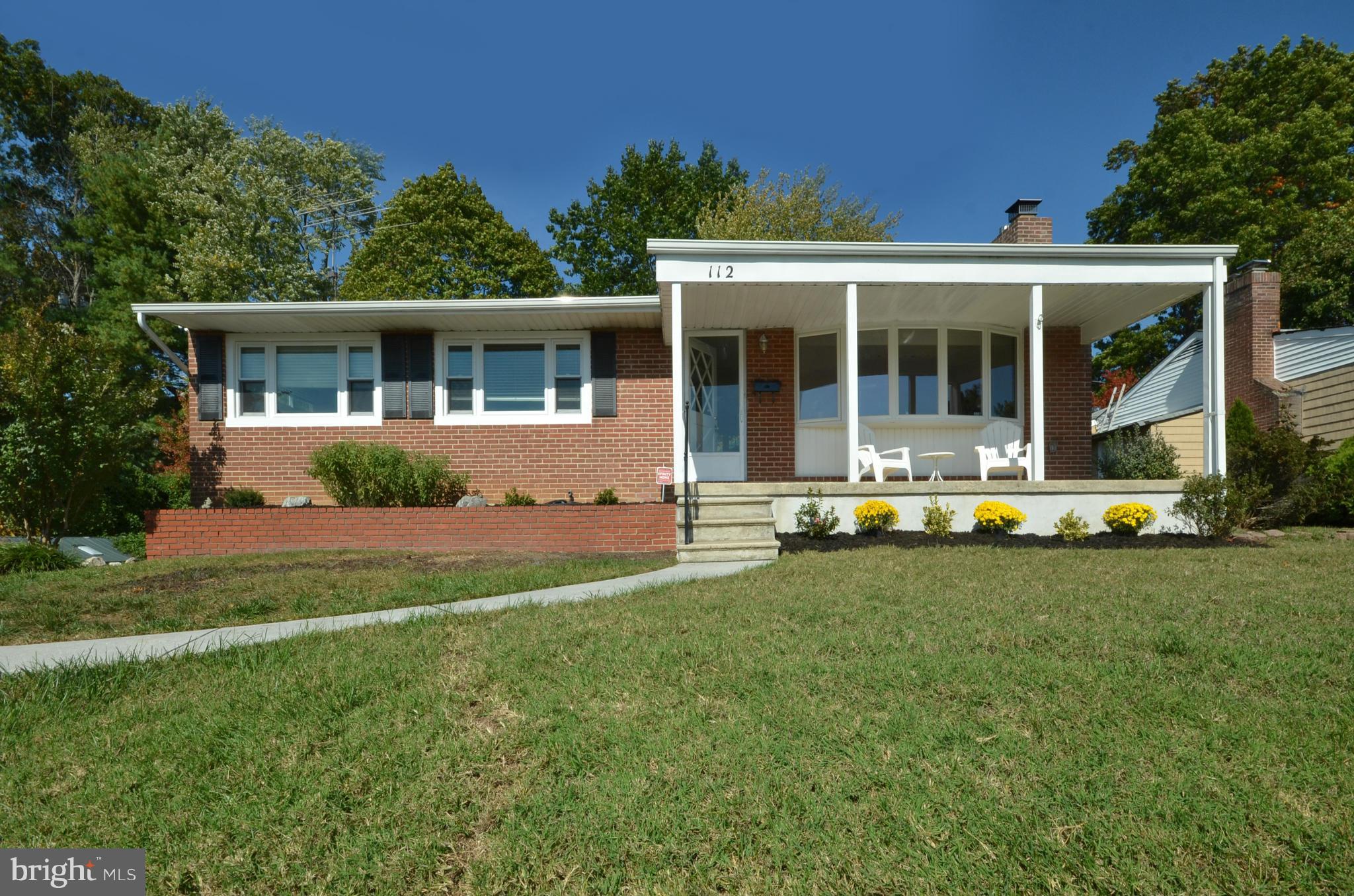 Exterior (Front)
