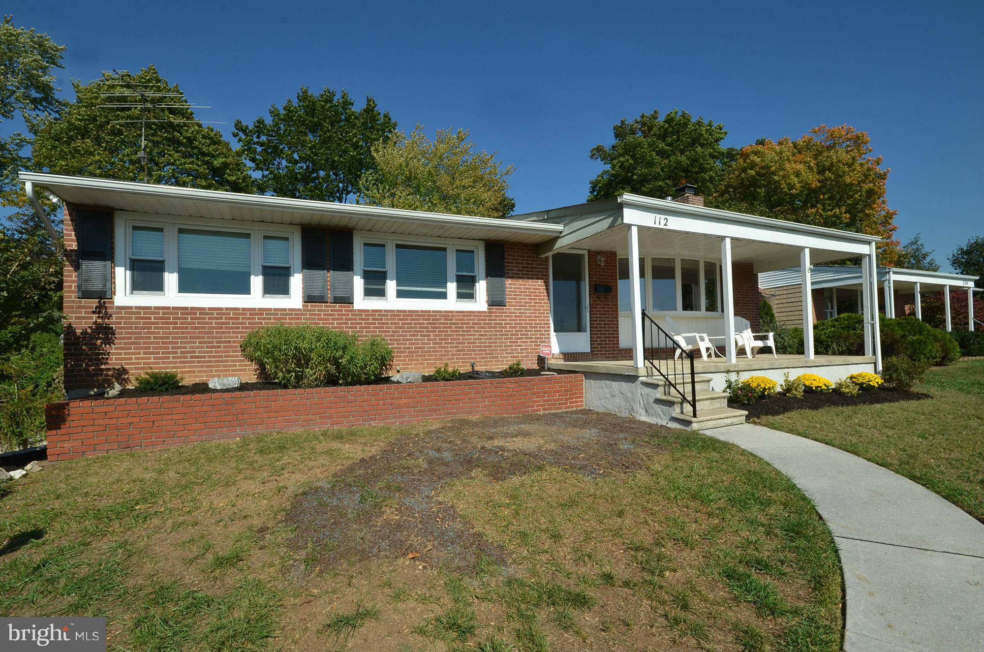Exterior (Front)