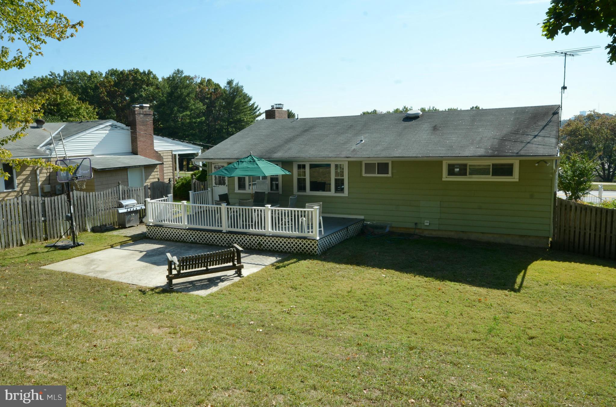 112 East Ridgely Road Lutherville-Timonium, MD 21093 - Photo 26 of 30 Exterior (Rear)