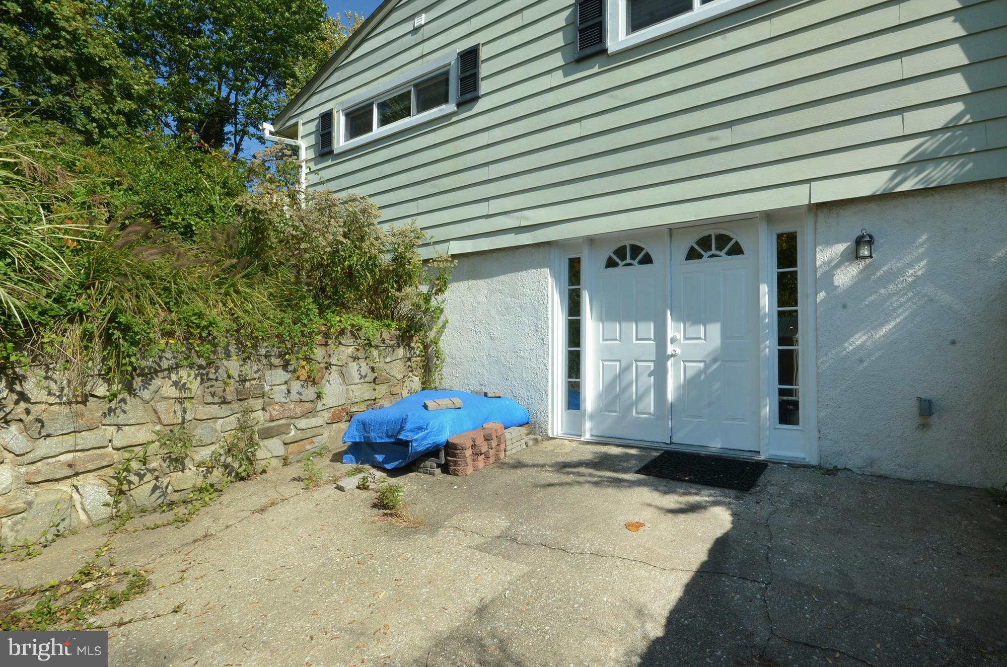 112 East Ridgely Road Lutherville-Timonium, MD 21093 - Photo 27 of 30 Entrance to Lower Level