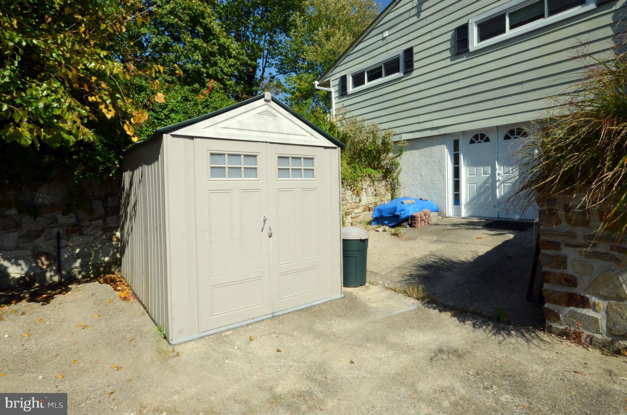 112 East Ridgely Road Lutherville-Timonium, MD 21093 - Photo 28 of 30 Storage Shed