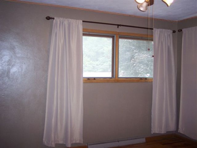 641 Waverly Road Davenport, IA 52804 - Photo 9 of 10 Gallery Image 9