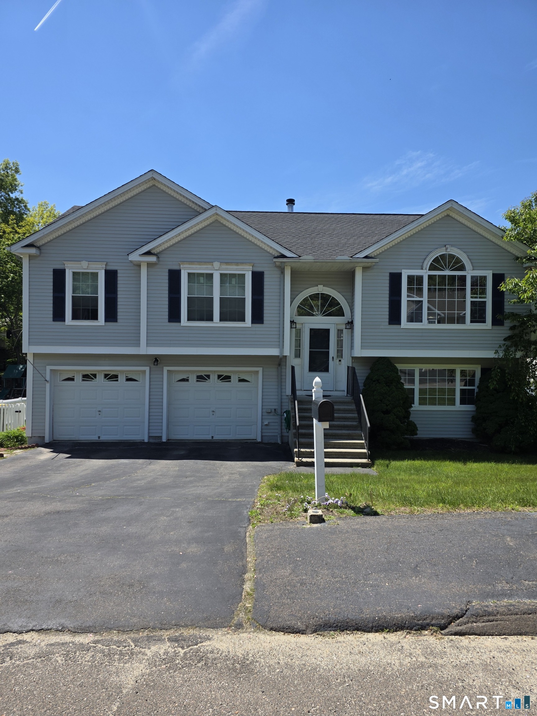 20 George's Court Waterbury, CT 06708 - Photo 1 of 15