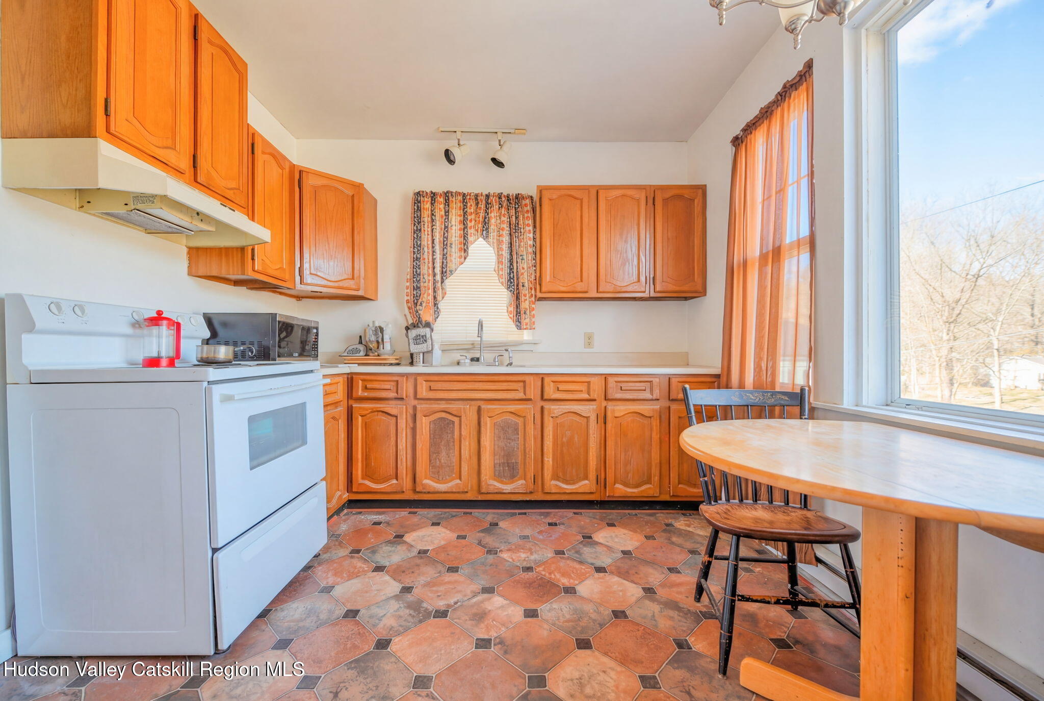 579 Main Street Cairo, NY 12413 - Photo 32 of 40 apt4 (4)