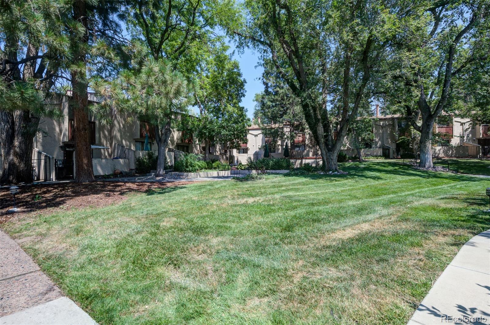 1060 South Parker Road, Unit 9 Denver, CO 80231 - Photo 14 of 16