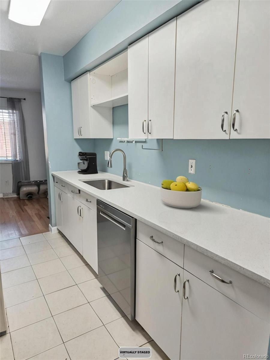 1060 South Parker Road, Unit 9 Denver, CO 80231 - Photo 5 of 16