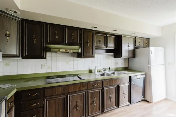 $299,900 | 1609 South 22nd Street, Herrin, IL 62948