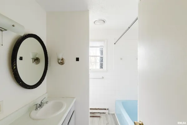 $299,900 | 1609 South 22nd Street, Herrin, IL 62948