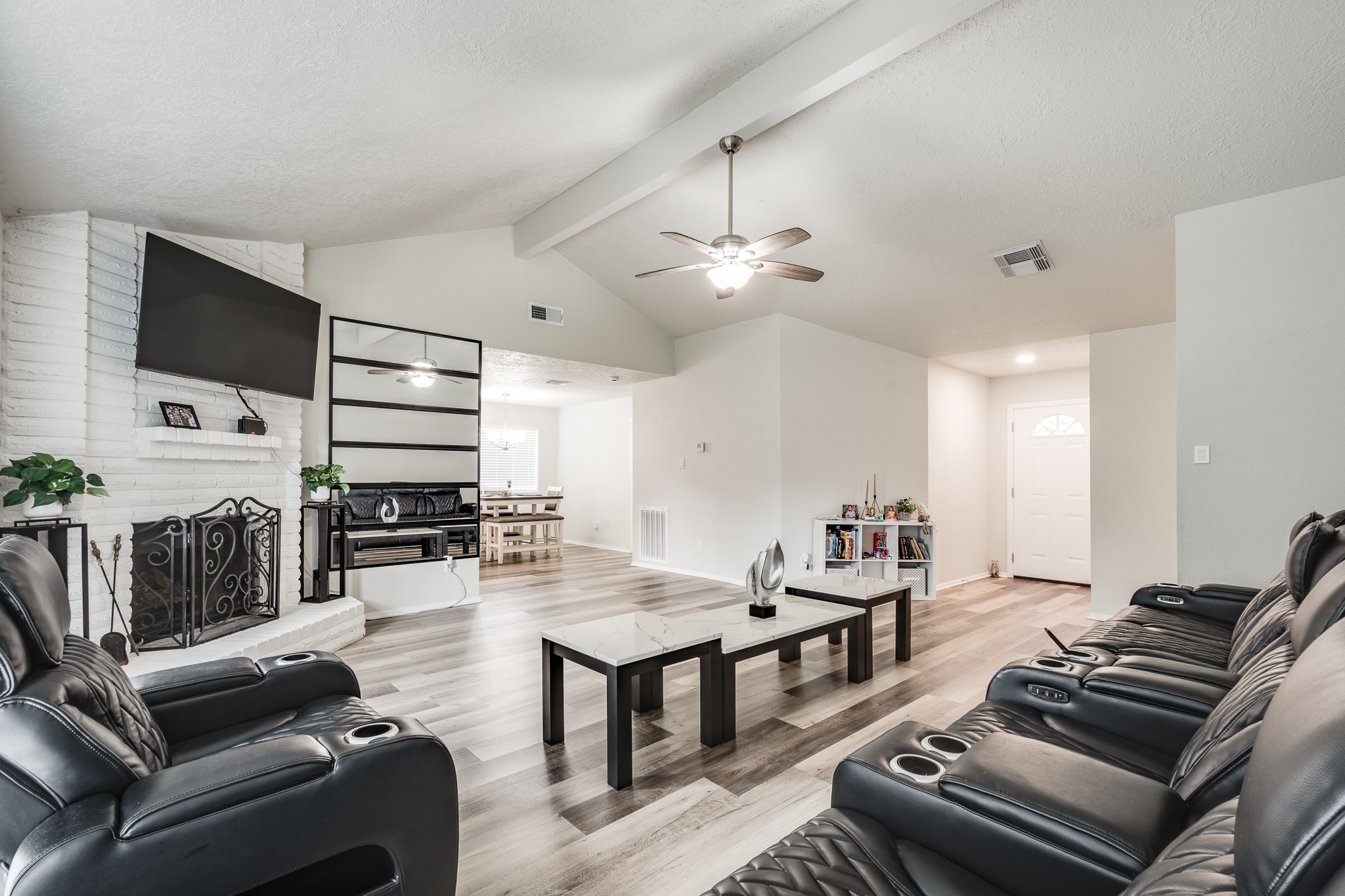 4218 Sequoia Street Baytown, TX 77521 - Photo 7 of 22 Living area different angle