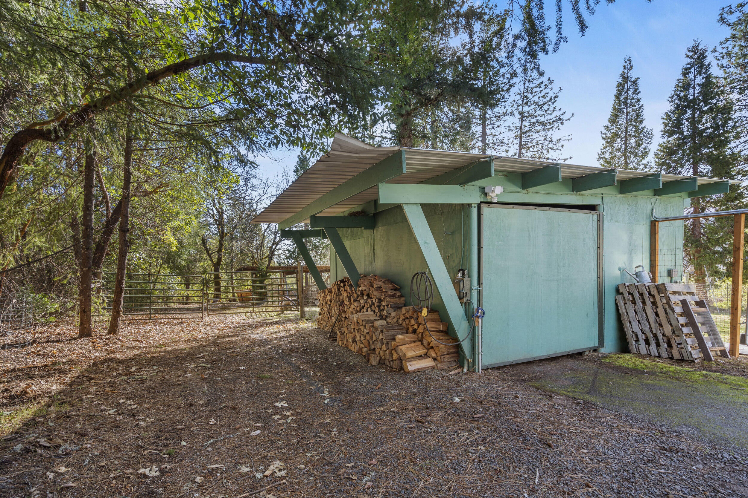 11376 Ramsey Road Gold Hill, OR 97525 - Photo 56 of 64 9_11376 ramsey road - 09