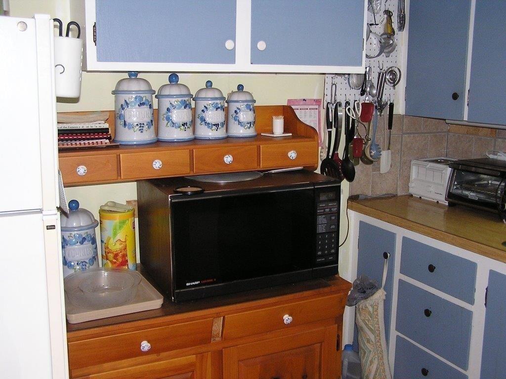 40 Plummer Drive Raymond, ME 04071 - Photo 22 of 30 Kitchen. Almost all dishes and tools...