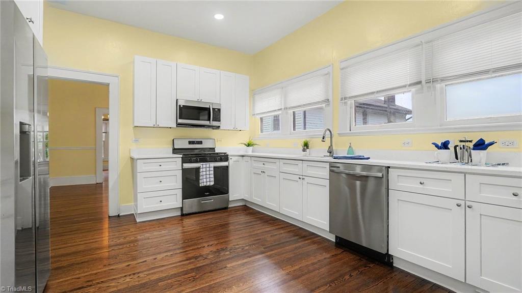 306 West Ray Avenue High Point, NC 27262 - Photo 11 of 29
