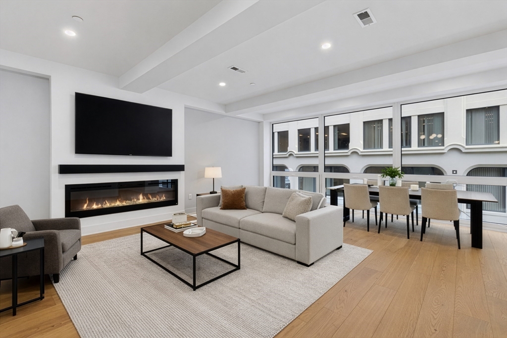 230 Friend Street, Unit 3 Boston, MA 02114 - Photo 4 of 29
