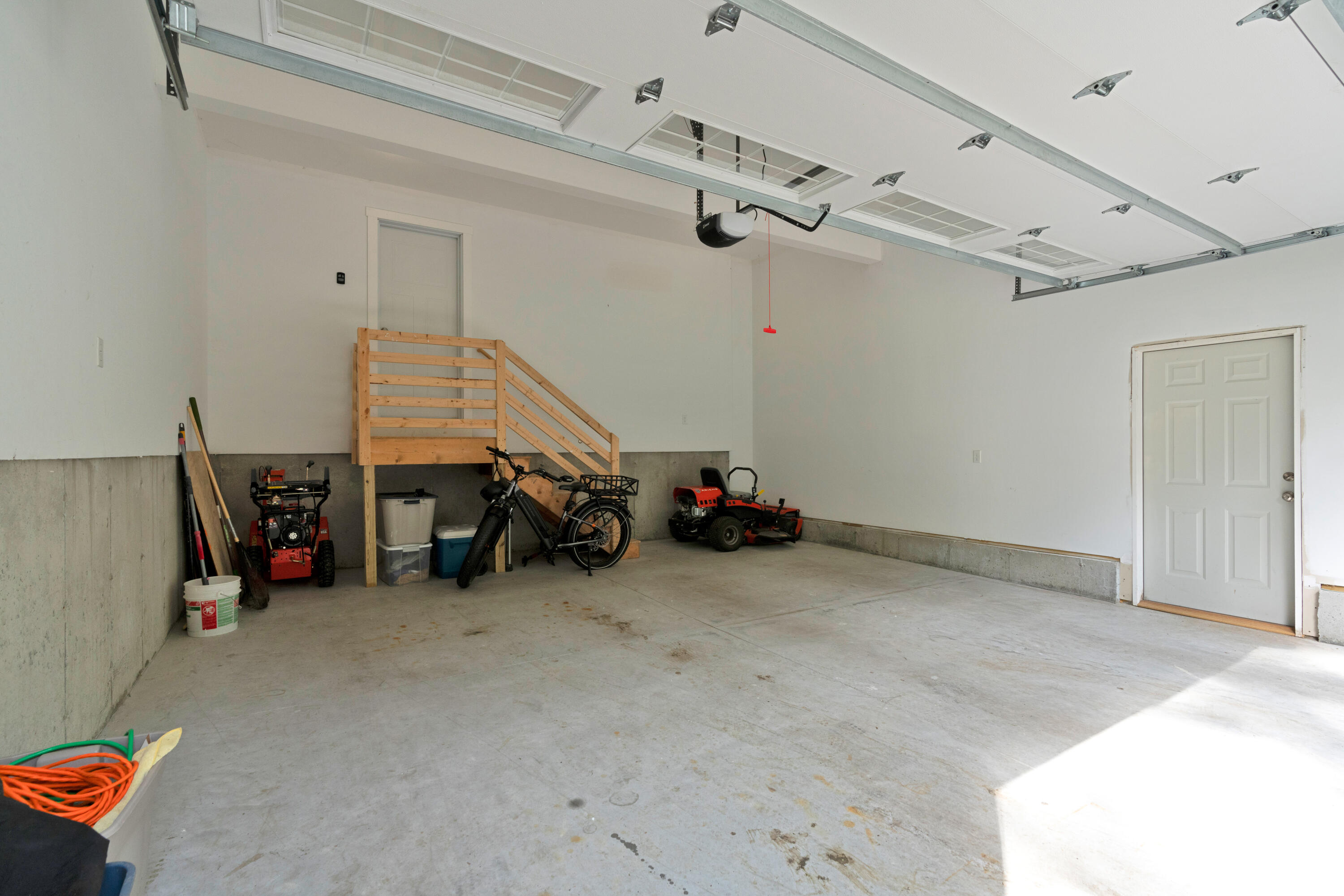 29 Donica Road York, ME 03909 - Photo 31 of 33 Garage