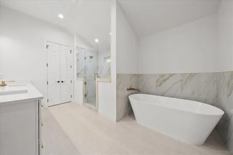 $849,999 | 3801 Berry Hill Court, Double Oak, TX 75028