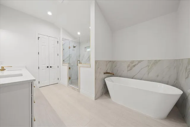 a bathroom with a bathtub