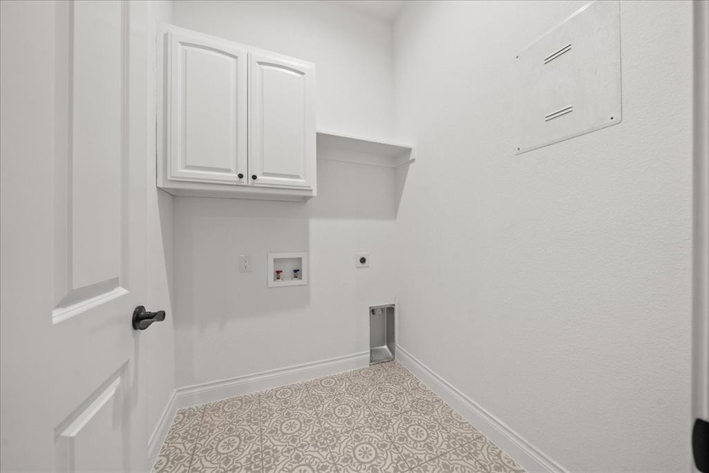 3801 Berry Hill Court Double Oak, TX 75028 - Photo 27 of 33 wooden floor in an empty room