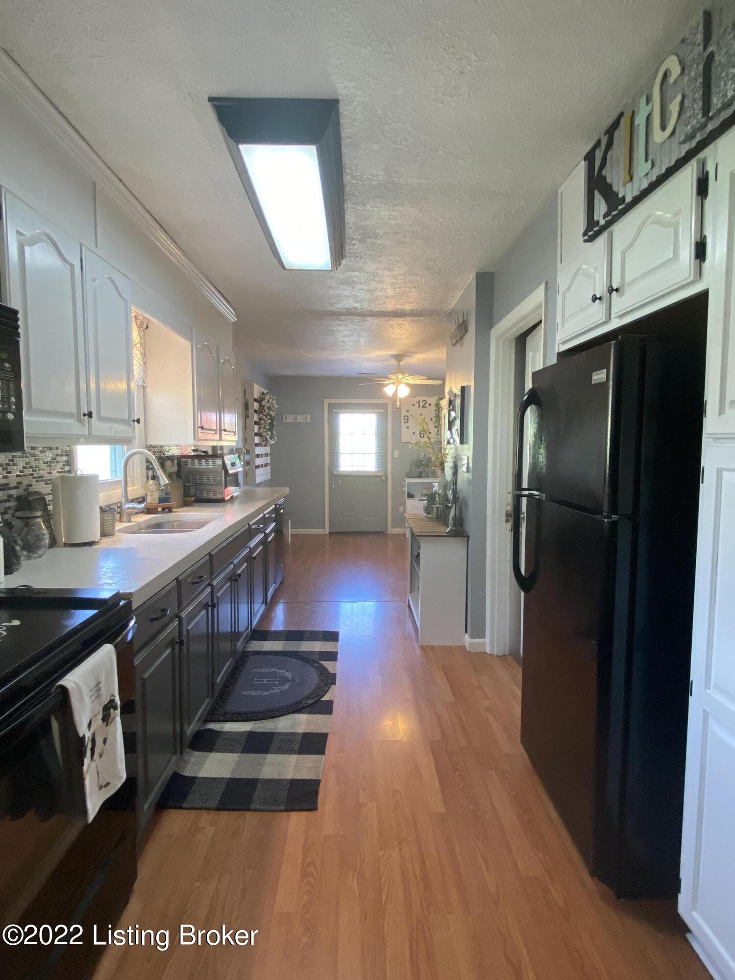 580 Sandy Hill Road Guston, KY 40142 - Photo 21 of 39 DCE1483F-5E88-4638-B806-B8704AC48DE2