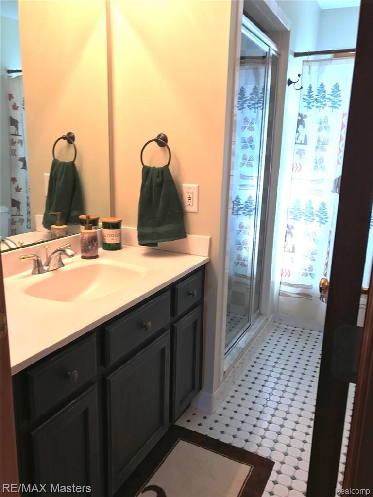 8898 Armstrong Road Newport, MI 48166 - Photo 24 of 42 20170916_144646746_iOS.jpg