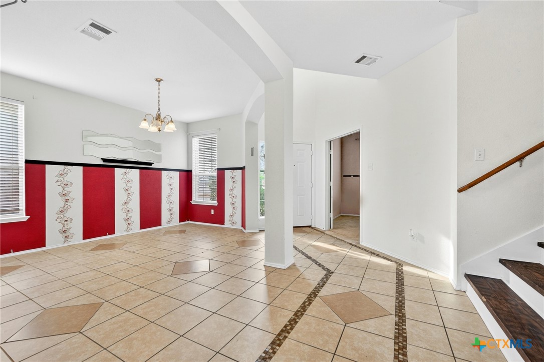 6204 Taree Loop Killeen, TX 76549 - Photo 9 of 31 Formal dining