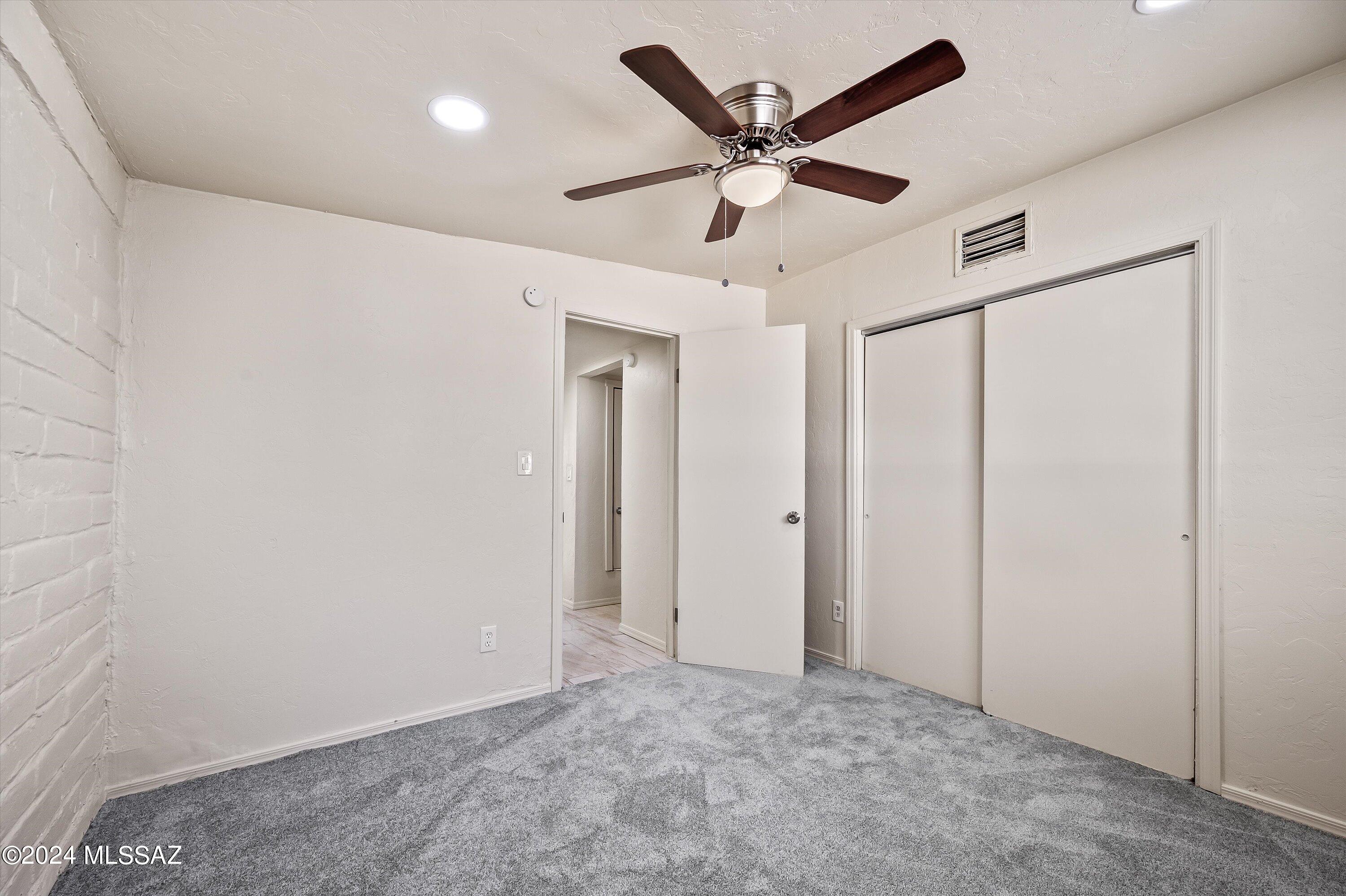 421 East Yavapai Road Tucson, AZ 85705 - Photo 23 of 27