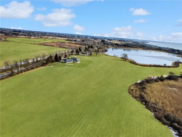 $2,775,000 | 550 Cards Pond Road, South Kingstown, RI 02879