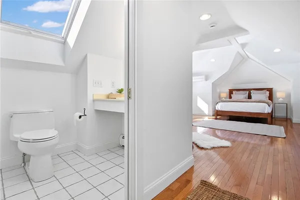 $2,775,000 | 550 Cards Pond Road, South Kingstown, RI 02879