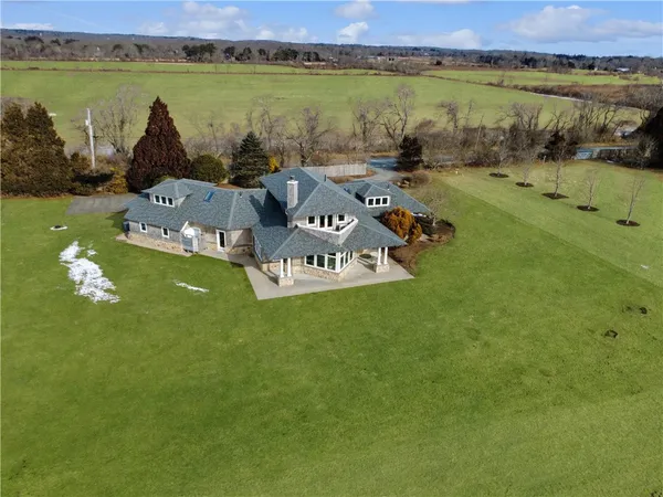 $2,775,000 | 550 Cards Pond Road, South Kingstown, RI 02879