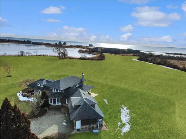 $2,775,000 | 550 Cards Pond Road, South Kingstown, RI 02879