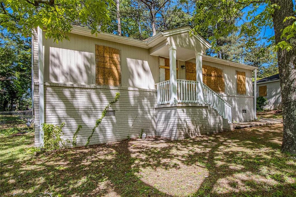 1907 Oak Valley Road Decatur, GA 30035 - Photo 2 of 17