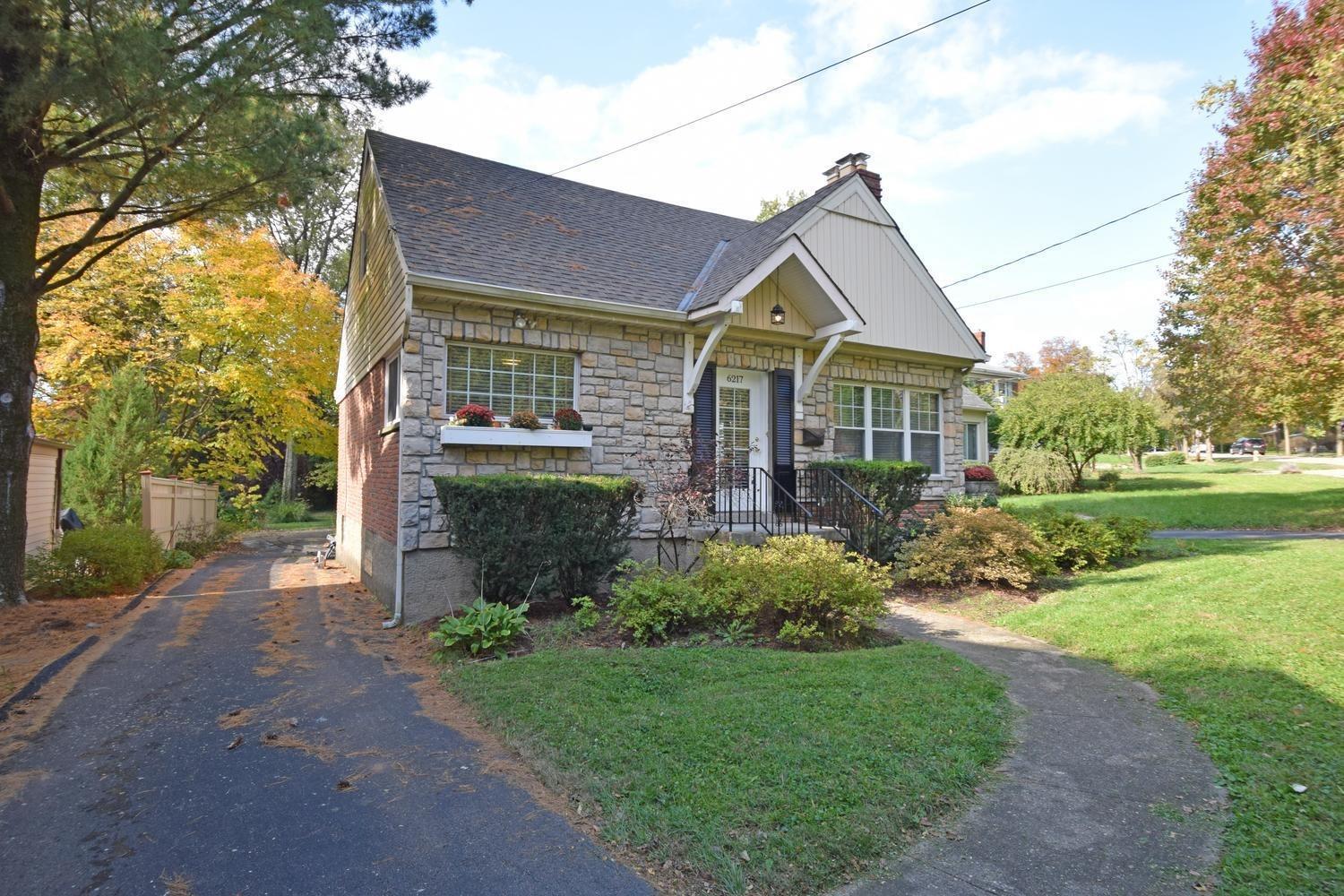 6217 Robison Road Cincinnati, OH 45213 - Photo 2 of 26 Gallery Image 2