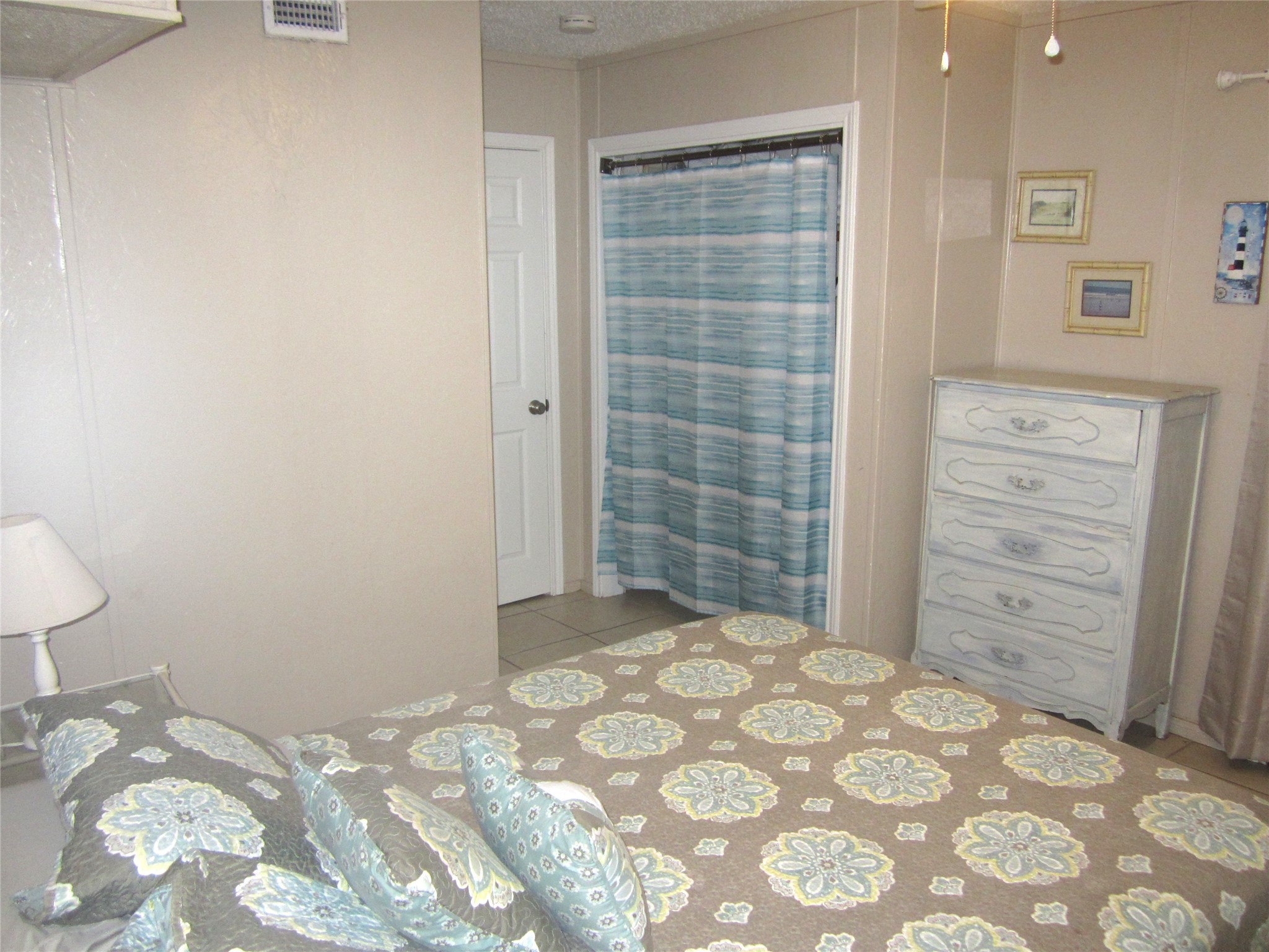 21639 Termini-San Luis Pass Road Galveston, TX 77554 - Photo 15 of 33 Primary Bedroom