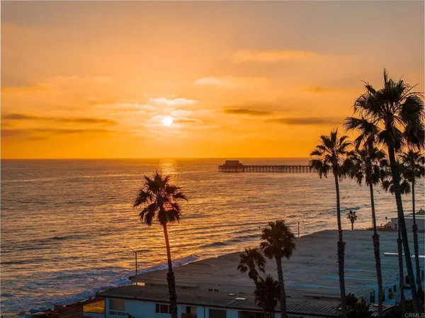 $1,825,000 | 550 Seagaze Drive, Unit 29, Oceanside, CA 92054