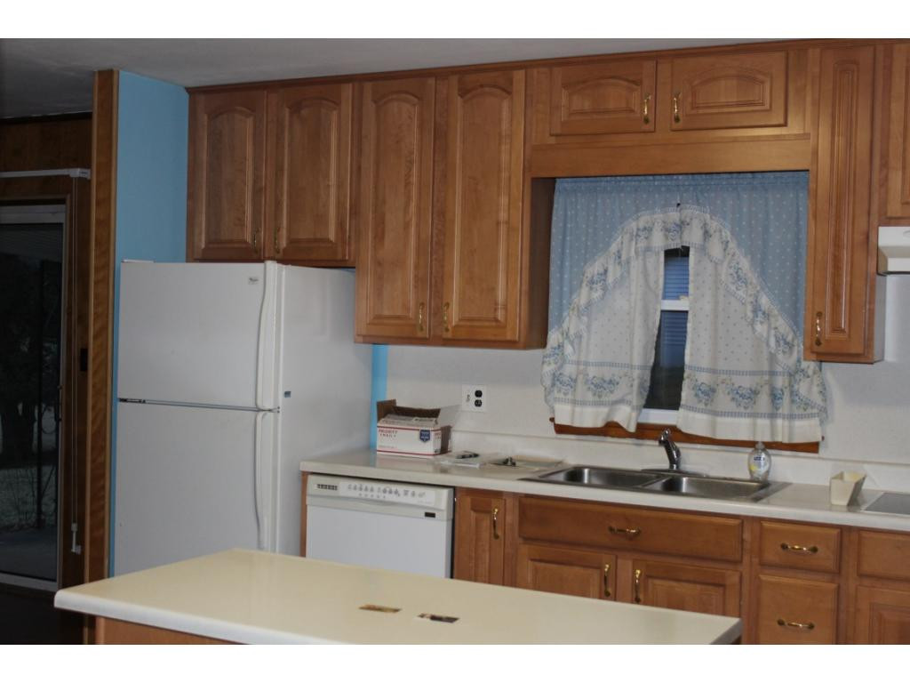 175 Hopson Road Johnson City, TN 37601 - Photo 10 of 28 kitchen