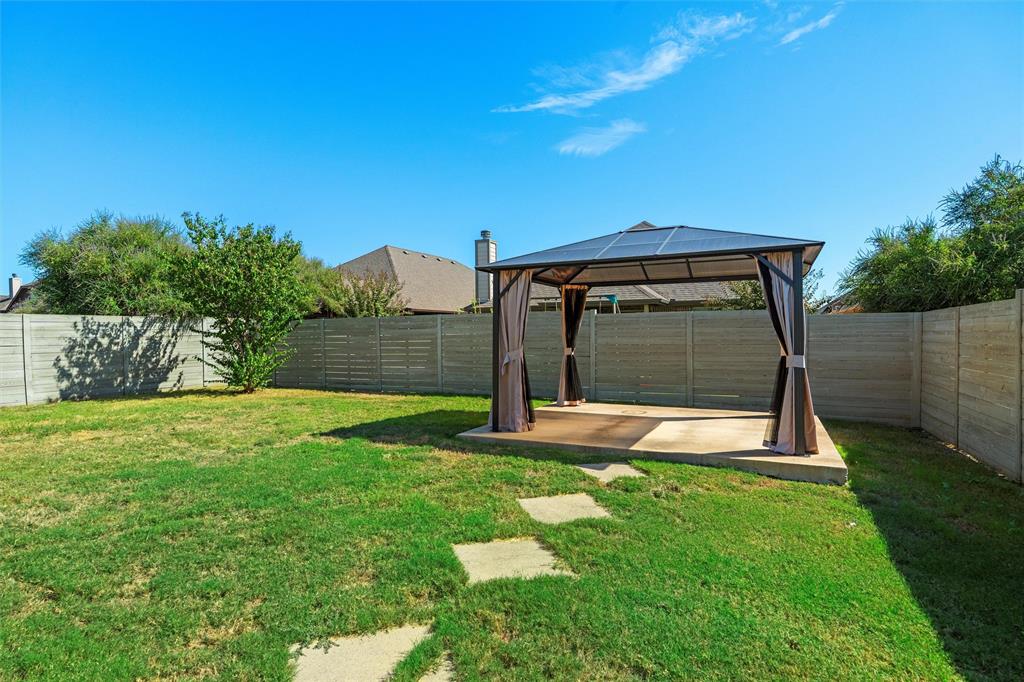 912 Falcon Road Argyle, TX 76226 - Photo 40 of 40 Cabana with shade curtains