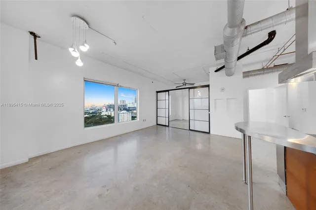 $395,000 | 10 Southwest South River Drive, Unit PHI15, Miami, FL 33130