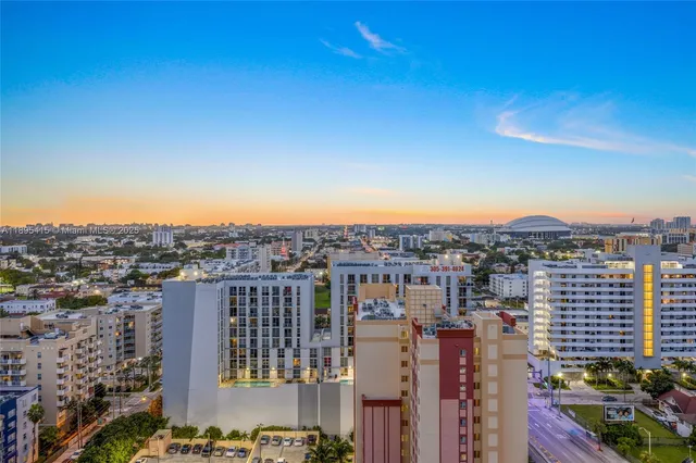 $395,000 | 10 Southwest South River Drive, Unit PHI15, Miami, FL 33130