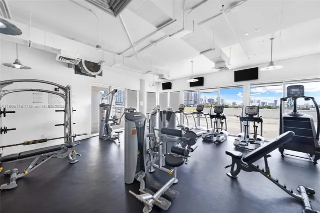 $395,000 | 10 Southwest South River Drive, Unit PHI15, Miami, FL 33130